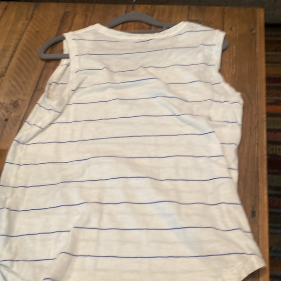 Madewell tank top gently used size small one tiny flaw - Picture 4 of 4